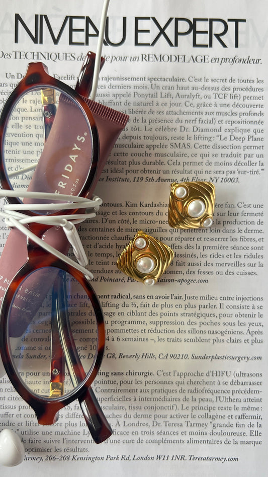 Isadora Earring - Pearl